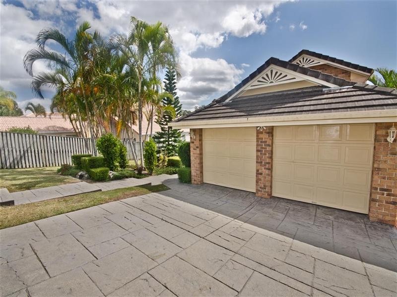 59 Tullamarine Drive, Robina QLD 4226