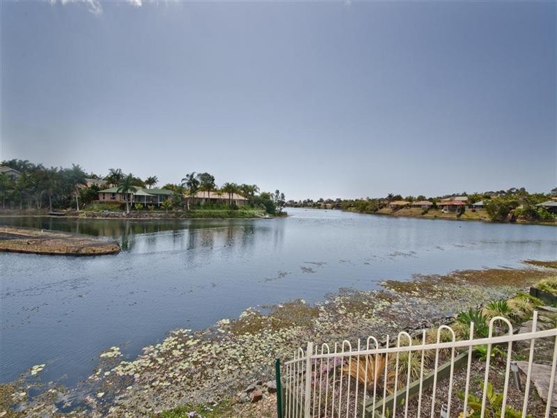 59 Tullamarine Drive, Robina QLD 4226