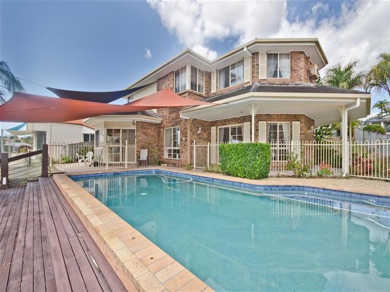 59 Tullamarine Drive, Robina QLD 4226