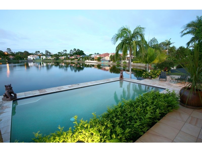 63/40 Cotlew Street East, Southport QLD 4215