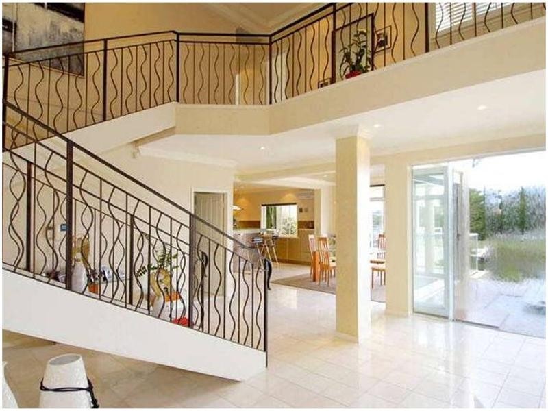 398 Benowa Road, Benowa Waters QLD 4217