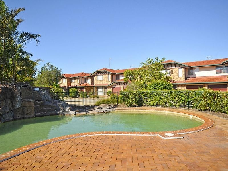 60/67-75 Brown Street, Labrador QLD 4215