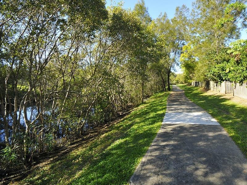 60/67-75 Brown Street, Labrador QLD 4215