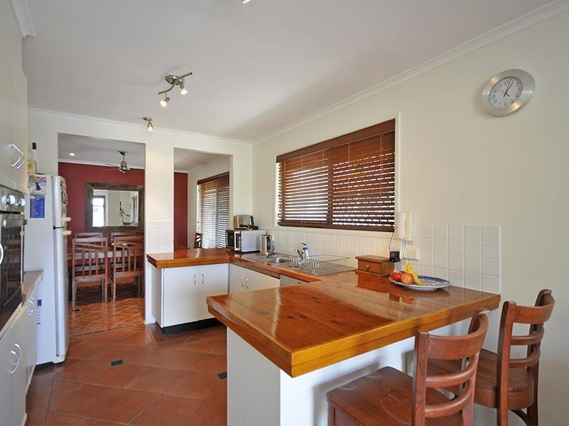 1 Avanti Street, Mermaid Waters QLD 4218