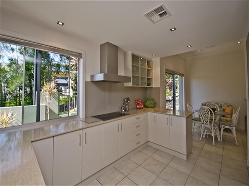 28 Lyra Court, Robina QLD 4226