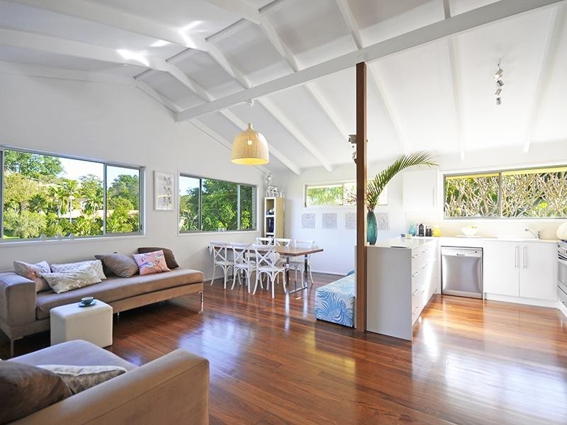 13 Mirreen Drive, Tugun QLD 4224