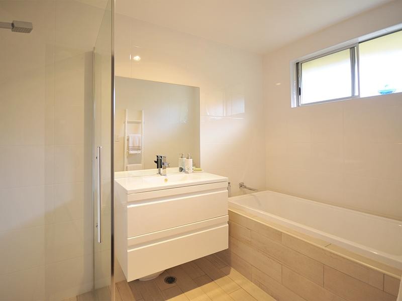 13 Mirreen Drive, Tugun QLD 4224