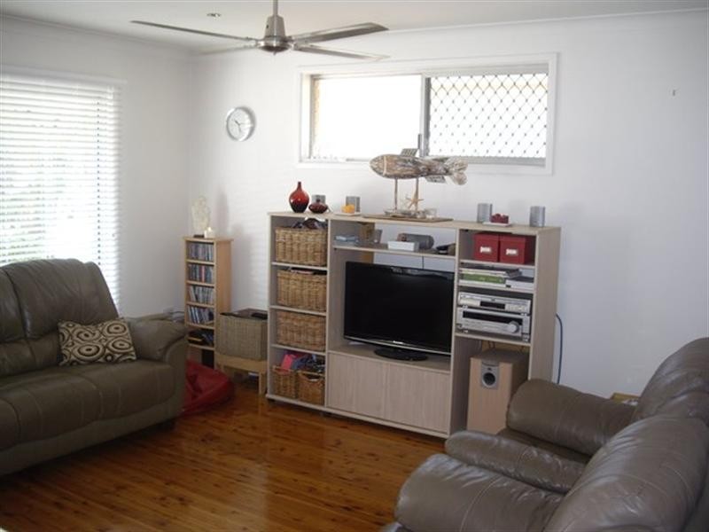 38 Fifth Avenue, Palm Beach QLD 4221