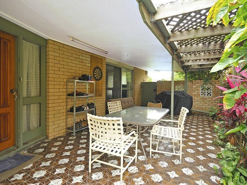 29 Dolphin Avenue, Mermaid Beach QLD 4218