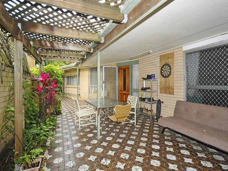 29 Dolphin Avenue, Mermaid Beach QLD 4218