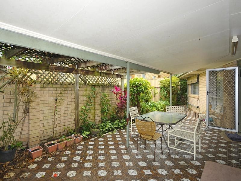 29 Dolphin Avenue, Mermaid Beach QLD 4218