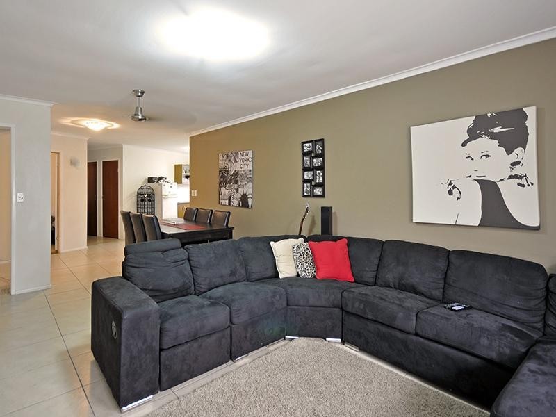 29 Dolphin Avenue, Mermaid Beach QLD 4218