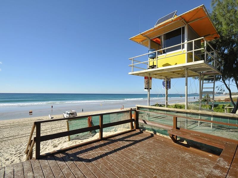 29 Dolphin Avenue, Mermaid Beach QLD 4218