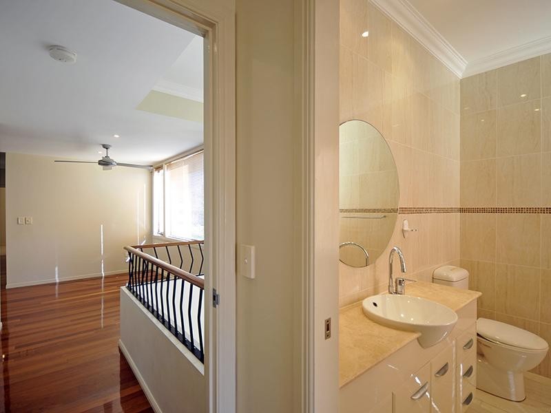 2/26 Jefferson Lane, Palm Beach QLD 4221