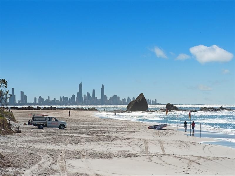 762 Pacific Parade, Currumbin QLD 4223