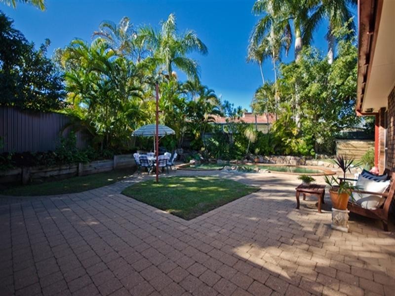 51 Manly Drive, Robina QLD 4226