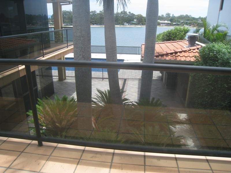 10 Southern Cross Drive, Surfers Paradise QLD 4217