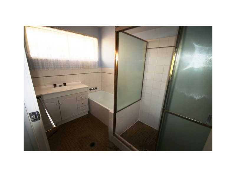 89 Chainey Avenue, Miami QLD 4220