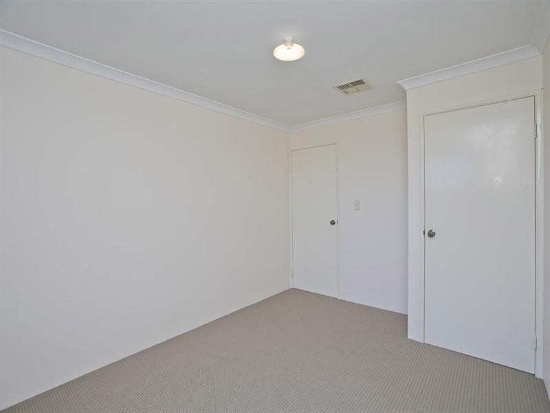 35 Alsace Avenue, Caversham WA 6055