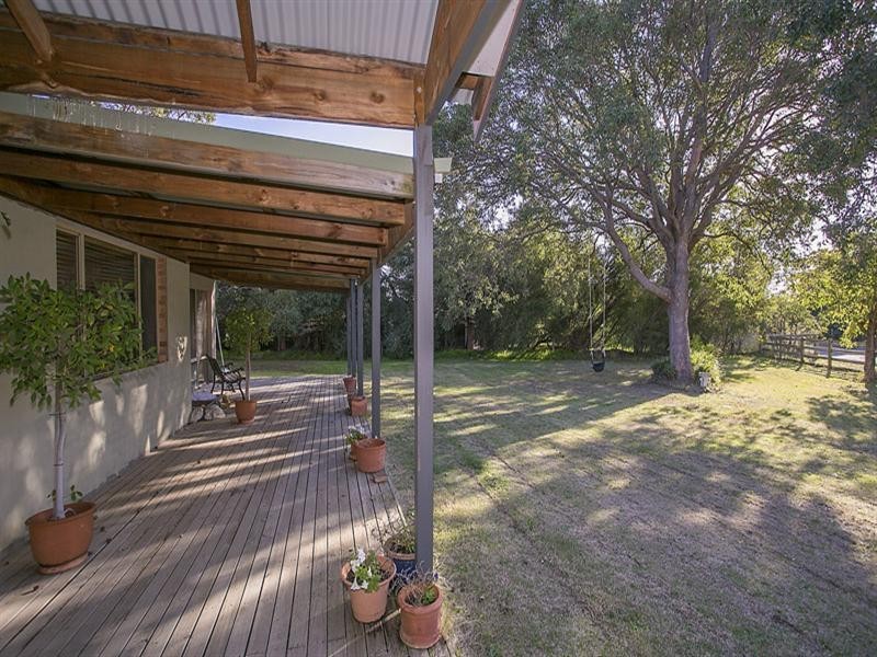 8 Clovelly Court, Maida Vale WA 6057