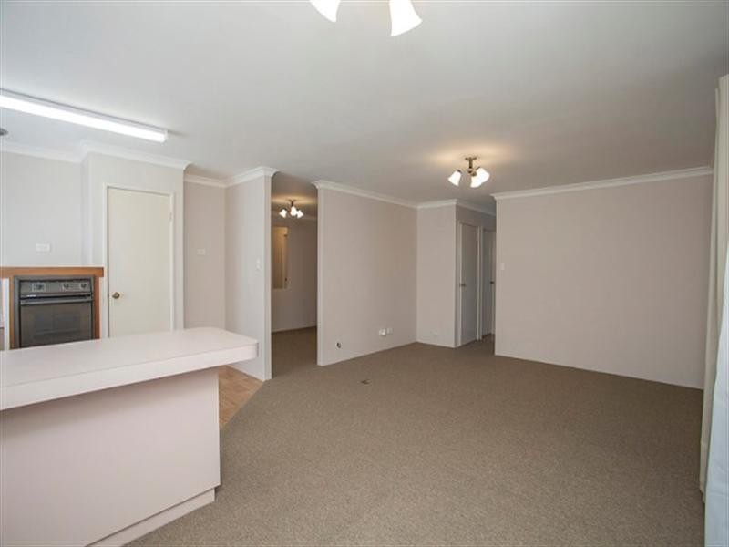 3 Bucknell Place, Swan View WA 6056