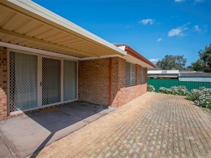 3 Bucknell Place, Swan View WA 6056