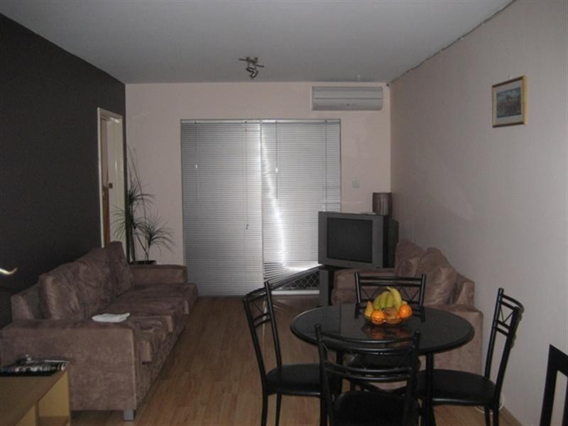 4 379-383 Hector Street, Yokine WA 6060