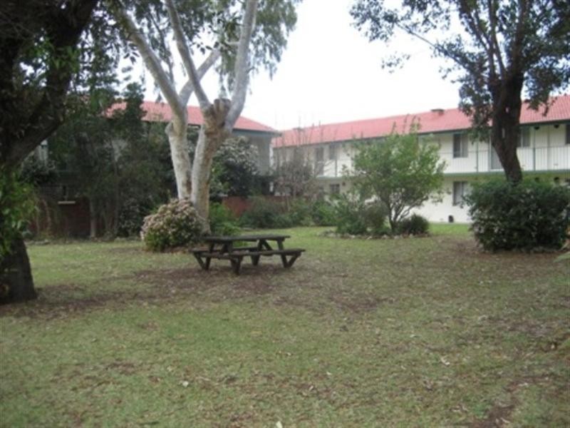 4 379-383 Hector Street, Yokine WA 6060