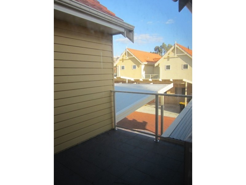 10/1-3 Dudley Street, Midland WA 6056