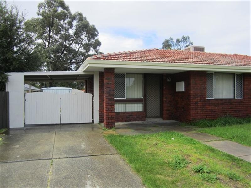 68 Wellaton Street, Midvale WA 6056