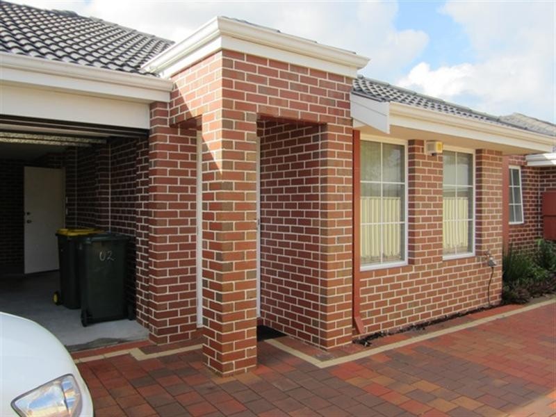 2/26 Mathoura Street, Midland WA 6056