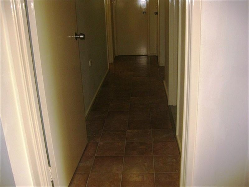 76 Blackadder Road, Swan View WA 6056