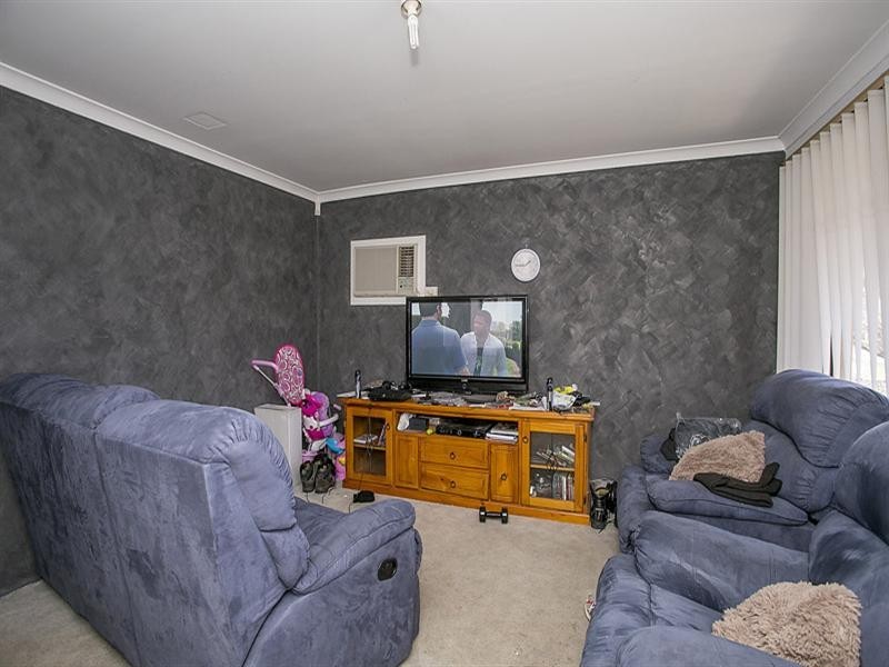 4 Guernsey Court, Stratton WA 6056