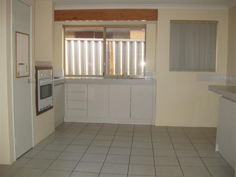 4 Guernsey Court, Stratton WA 6056