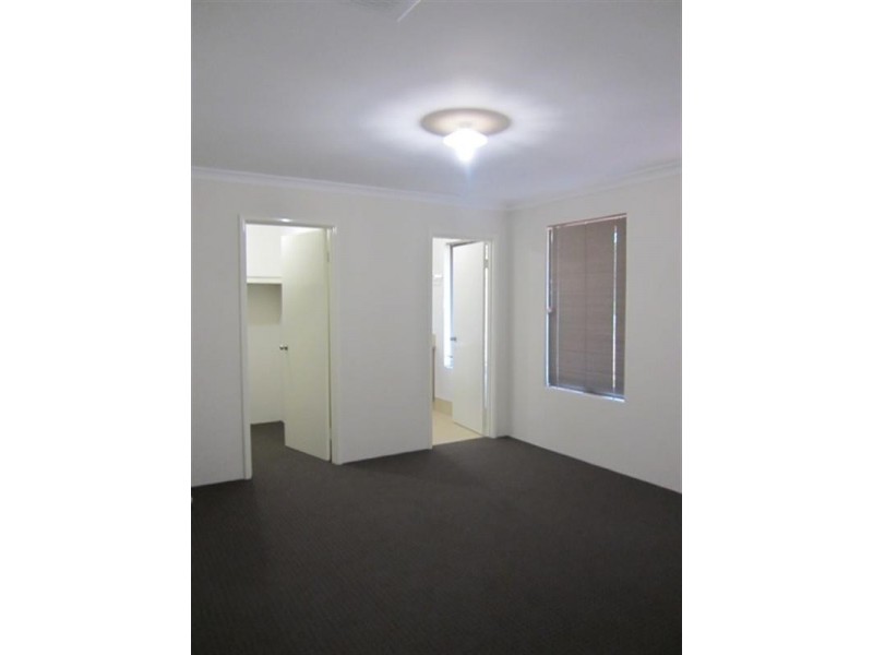 1A Jarril Place, Koongamia WA 6056