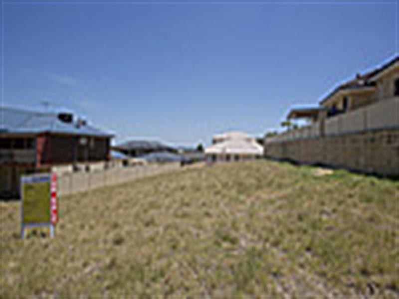 13 Willoughby Way, Swan View WA 6056