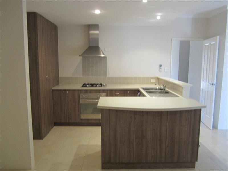 7C Charles East Street, Midland WA 6056