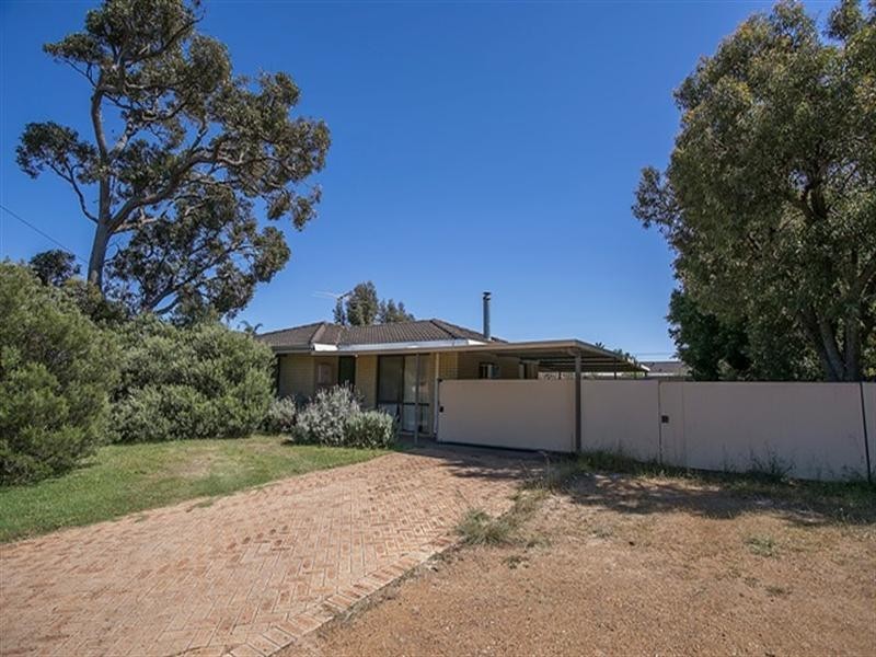 158 Newburn Road, High Wycombe WA 6057