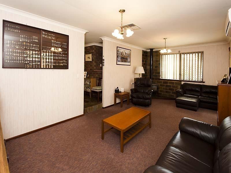 23 Naunton Crescent, Eden Hill WA 6054