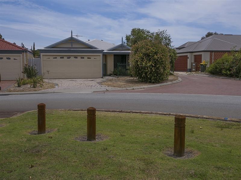 29 Grenache Crescent, Caversham WA 6055