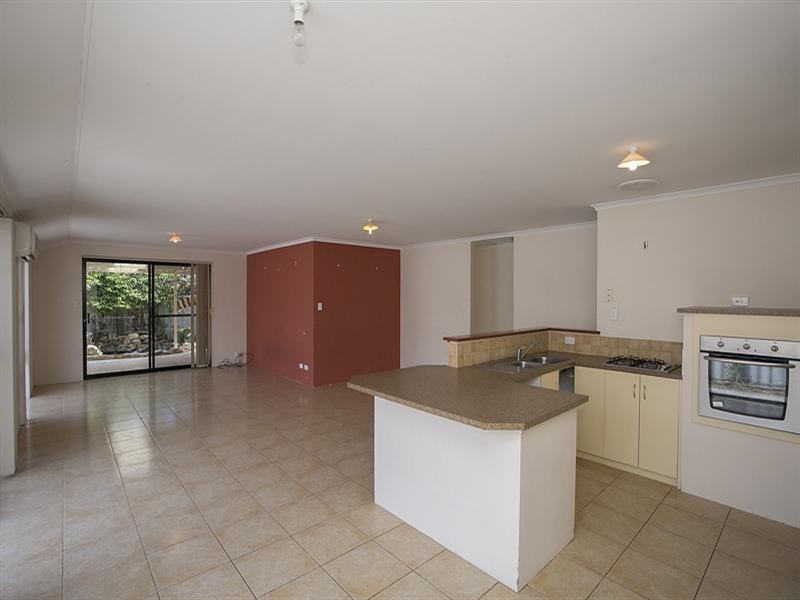 29 Grenache Crescent, Caversham WA 6055