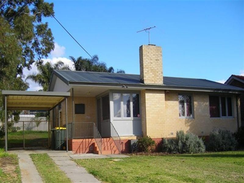 32 Coolga Road, Koongamia WA 6056