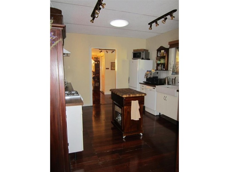 15 Gladstone Avenue, Swan View WA 6056