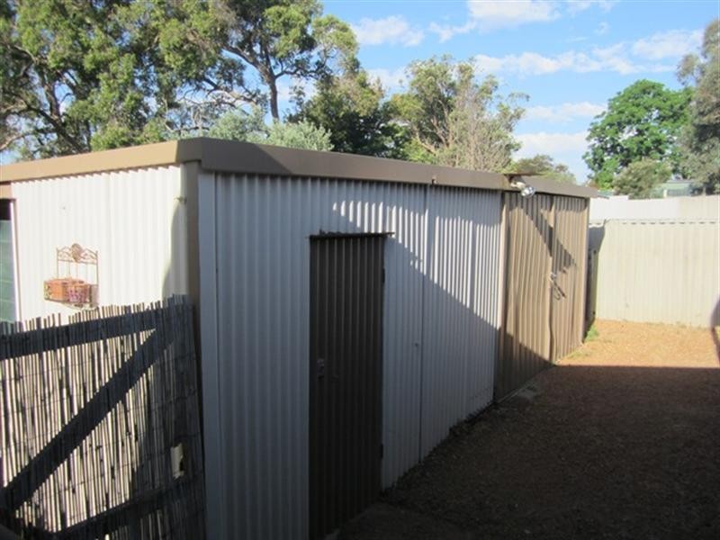 15 Gladstone Avenue, Swan View WA 6056