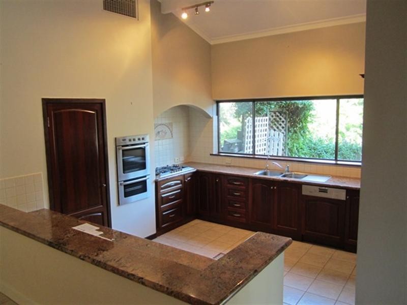 2 Fischer Road, Darlington WA 6070