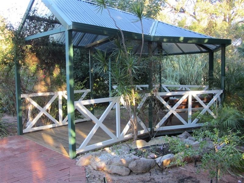 2 Fischer Road, Darlington WA 6070