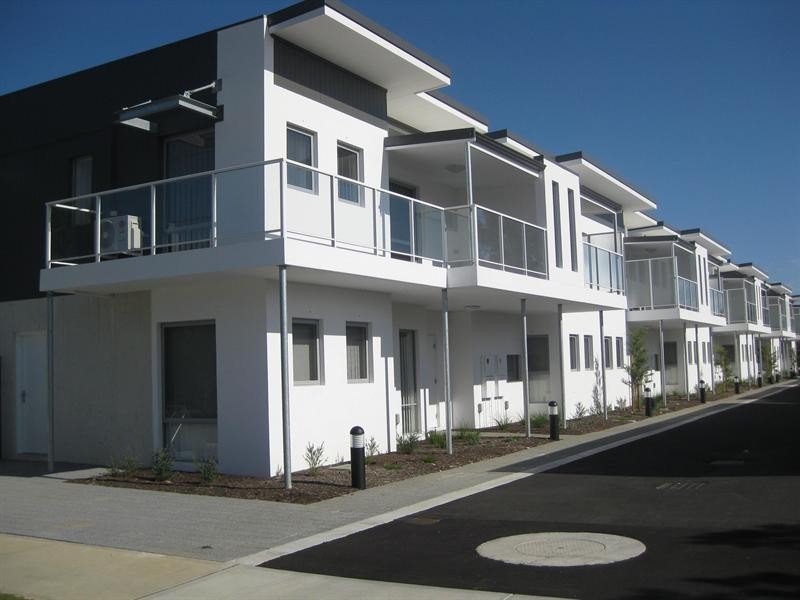 U1/13 Spring Avenue, Midland WA 6056