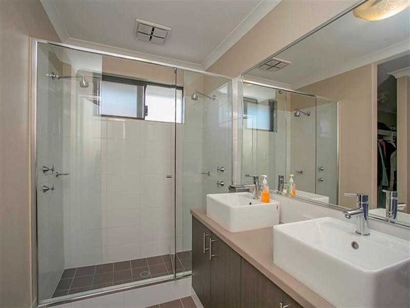 55 Tapioca Drive, Aveley WA 6069