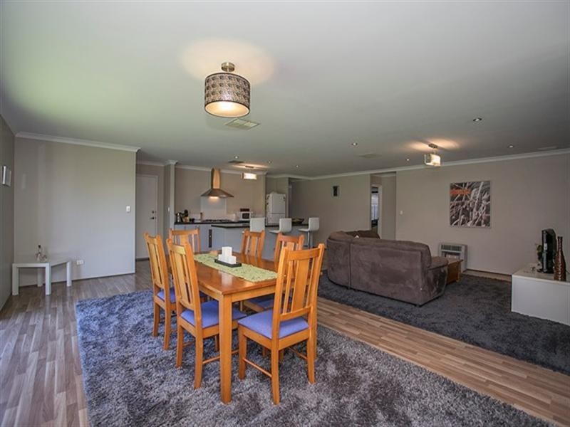 55 Tapioca Drive, Aveley WA 6069