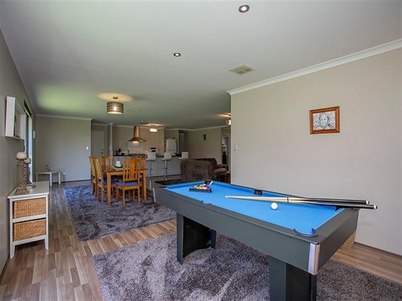 55 Tapioca Drive, Aveley WA 6069